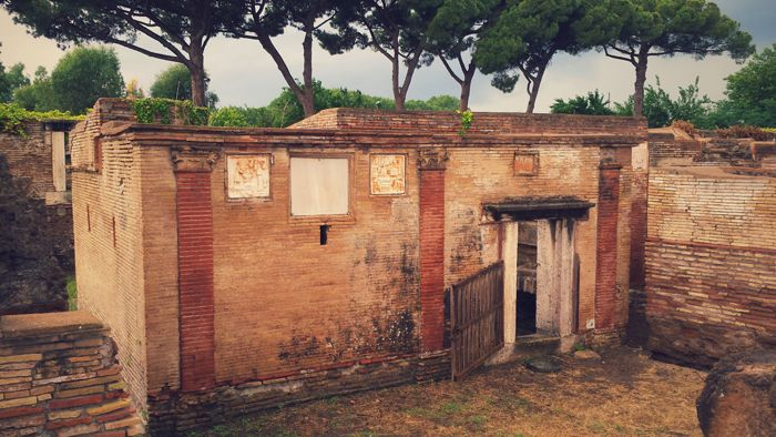 The Port of Trajan near Fiumicino Airport: the extraordinary hexagonal imperial harbour of ancient Rome, just 3 kilometres from the terminal